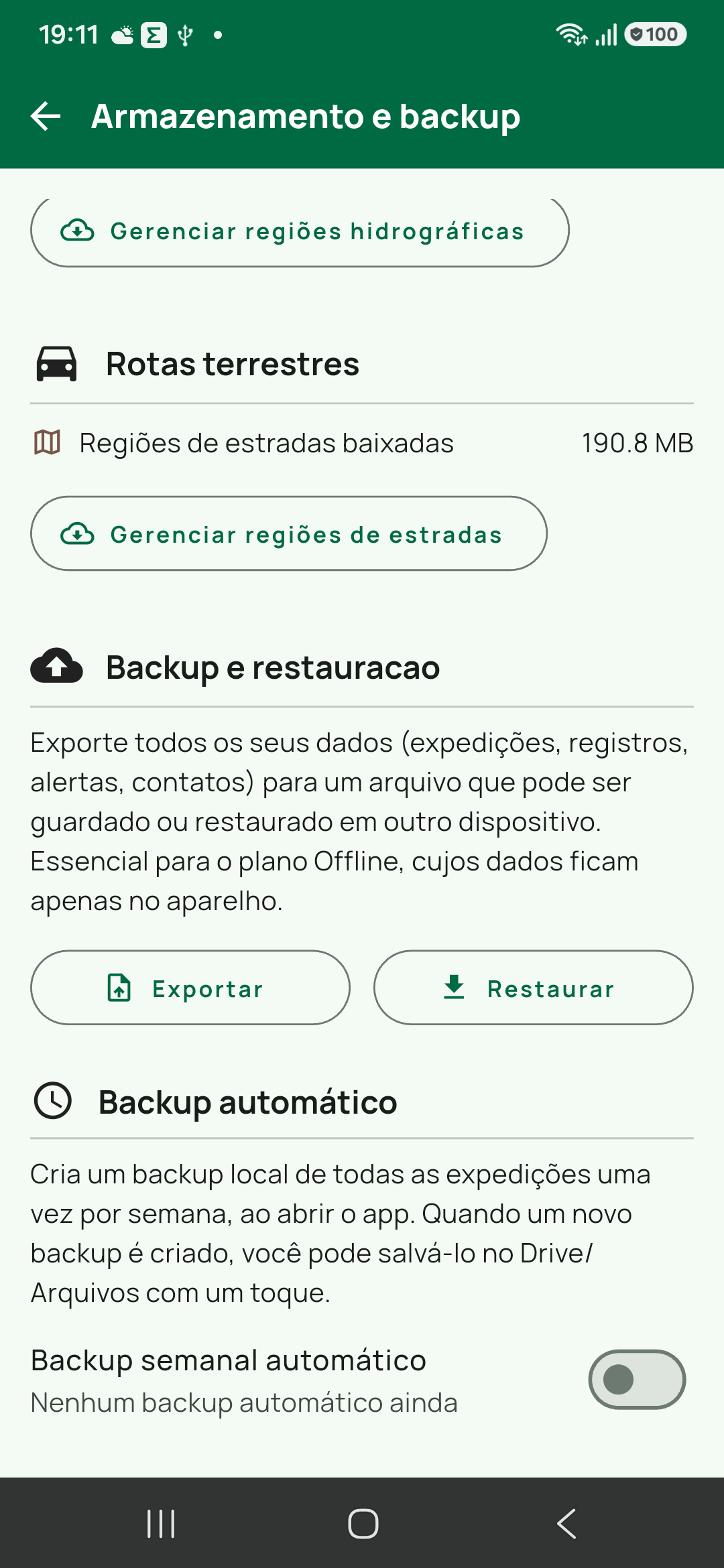 Faixa inferior: Backup e restauracao com Exportar e Restaurar, e o começo de Backup automático com a chave desligada.