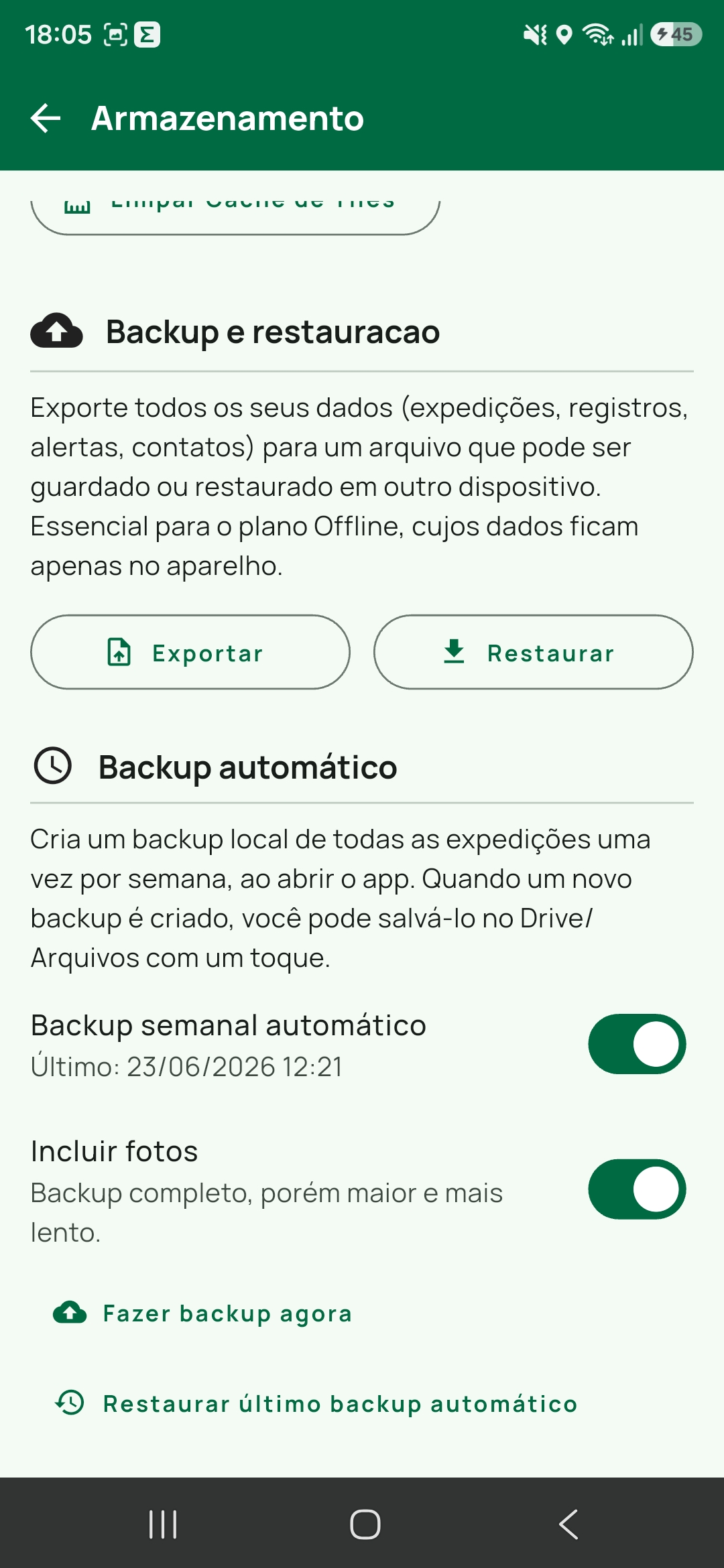 Tela Armazenamento do Tairu Maps mostrando opções de backup manual e backup automático semanal